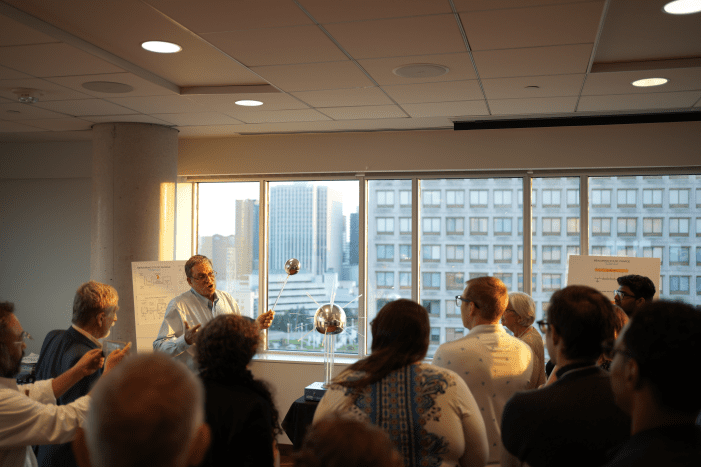 electrostatic_demo_UOttawa